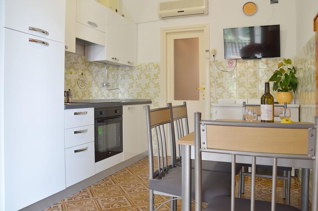 Giardino Appartement Umag Buitenkant foto