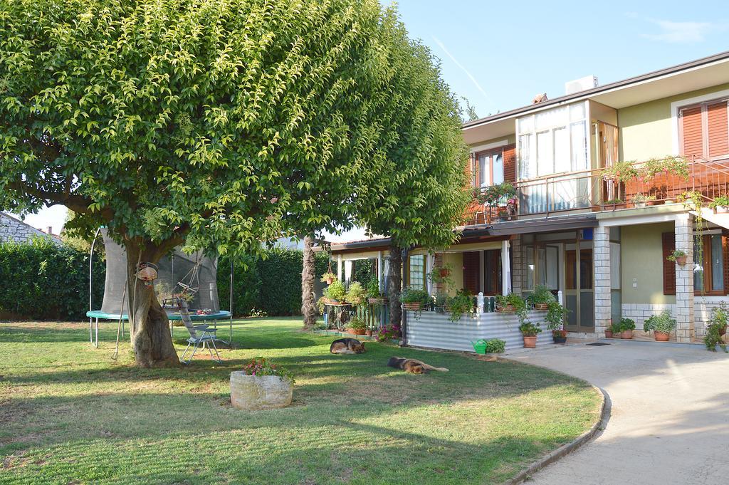Giardino Appartement Umag Buitenkant foto
